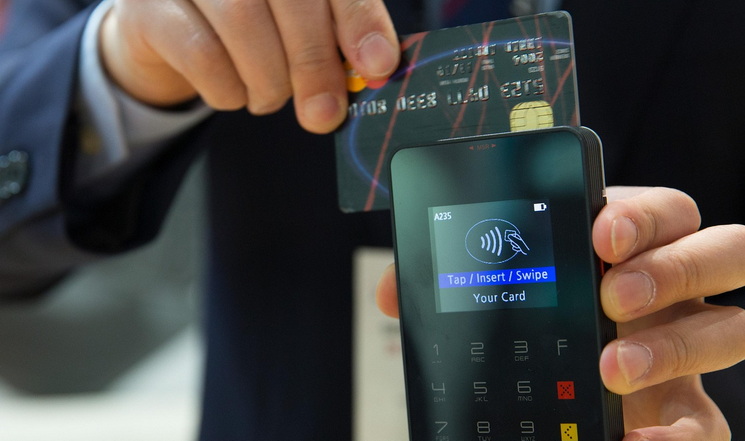 tarjeta-credito-efectivo